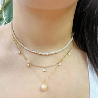 Dangling Round Diamond Necklace