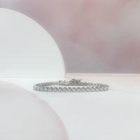 Diamond Tennis Bracelet (Buttercup Setting)