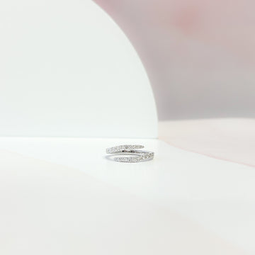 Gradated Diamond Wrap Ring