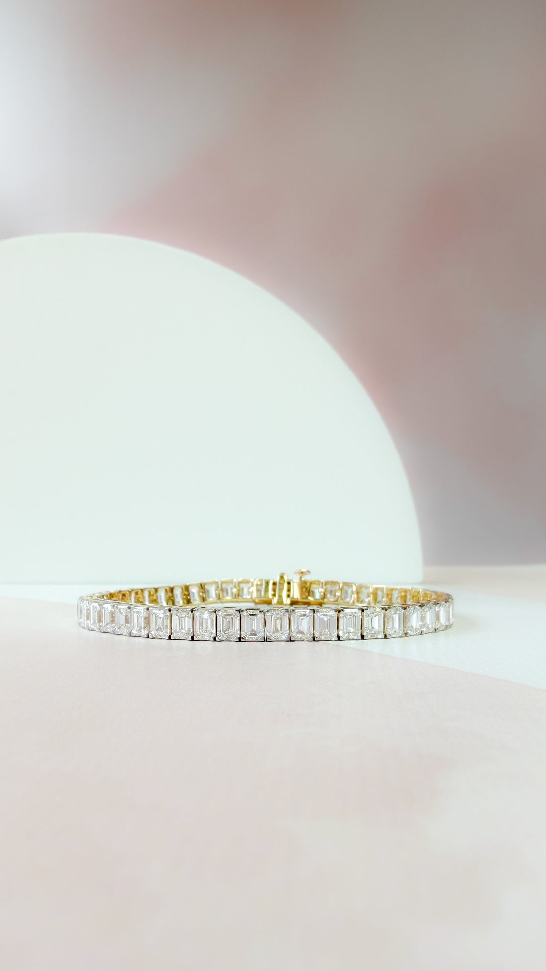 15ct Lab Grown Emerald Cut Diamond Tennis Bracelet
